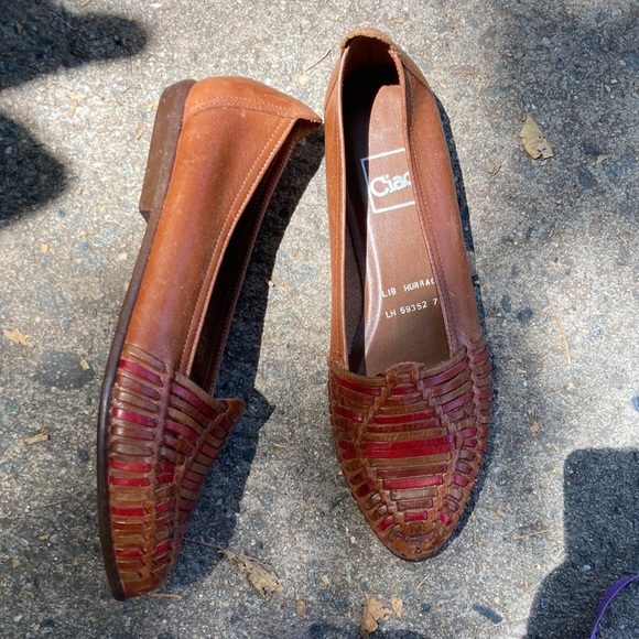 Vintage Leather Hurrache Loafers - Picture 6 of 7